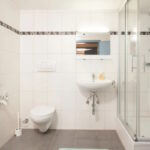 Badezimmer im Arlberger Hof