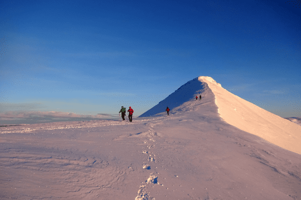 Skatingwoche Schnee mit Berg