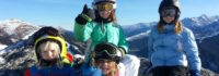 Kinder beim Skifahren