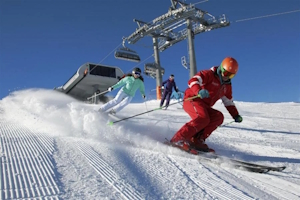 Skikurs im Familien Skiurlaub