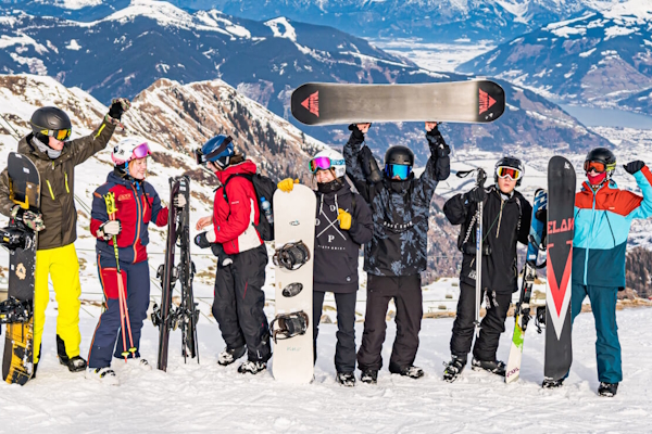 Jugendliche auf Skifreizeit Zell am See