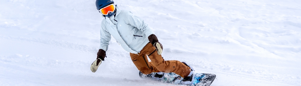 Curving auf dem Snowboard