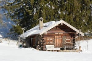 Winterwander Holzhütte